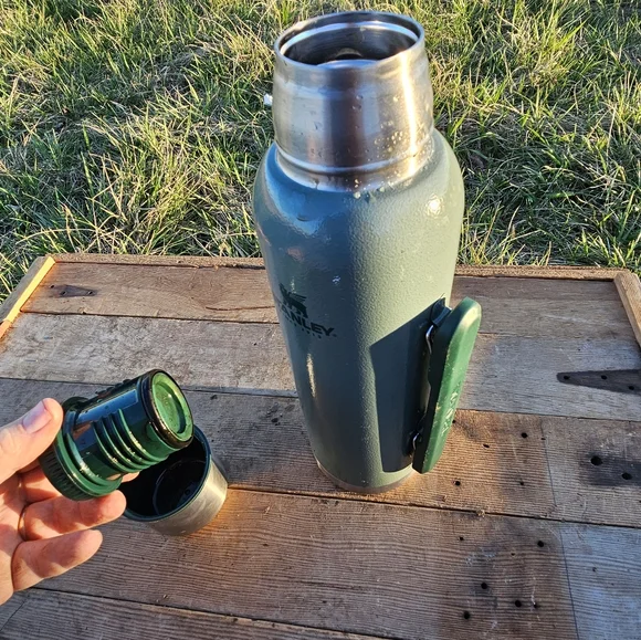 Stanley Vacuum Thermos Bottle Coffee Classic Hammertone 1.4Qt 1.3 Liter BPA Free - Picture 12 of 13